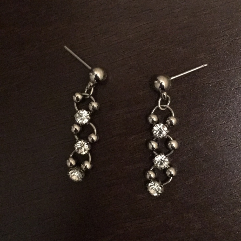 💎SALE💎 silver chain crystal ball studs